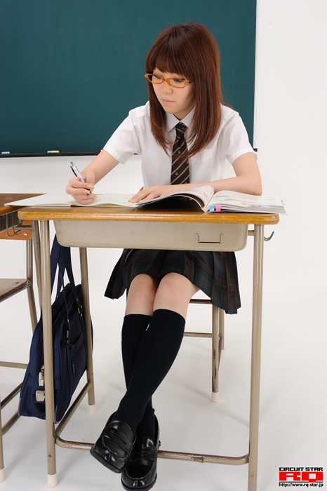 RQ-STAR写真NO.0378 Haruka Ikuta 生田晴香 School Girl